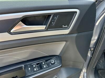 2021 Volkswagen Atlas Cross Sport V6 SEL Premium R-Line 4Motion - Photo 29 - Andover, MN 55304