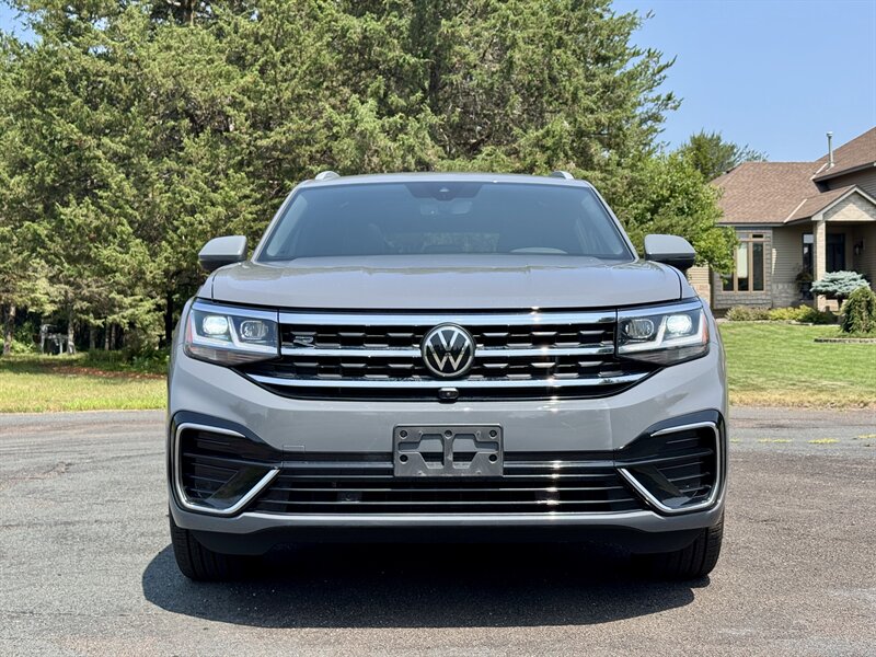 2021 Volkswagen Atlas Cross Sport V6 SEL Premium R-Line 4Motion - Photo 9 - Andover, MN 55304