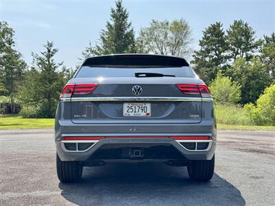 2021 Volkswagen Atlas Cross Sport V6 SEL Premium R-Line 4Motion - Photo 4 - Andover, MN 55304