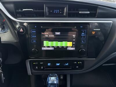 2017 Toyota Corolla SE   - Photo 20 - Andover, MN 55304