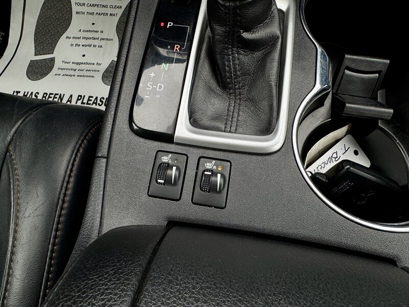2018 Toyota Highlander XLE   - Photo 25 - Andover, MN 55304