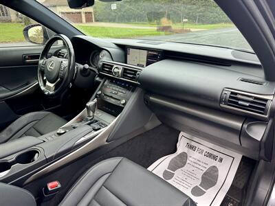 2017 Lexus IS 300  F SPORT - Photo 13 - Andover, MN 55304