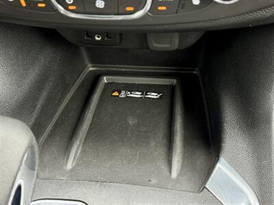 2023 Chevrolet Traverse LT Cloth   - Photo 20 - Andover, MN 55304