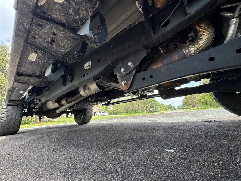 2021 Ford F-350 Super Duty Lariat - Photo 33 - Andover, MN 55304