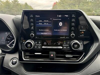 2021 Toyota Highlander XSE   - Photo 19 - Andover, MN 55304