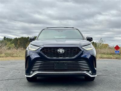 2021 Toyota Highlander XSE   - Photo 6 - Andover, MN 55304