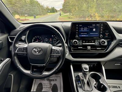 2021 Toyota Highlander XSE   - Photo 15 - Andover, MN 55304