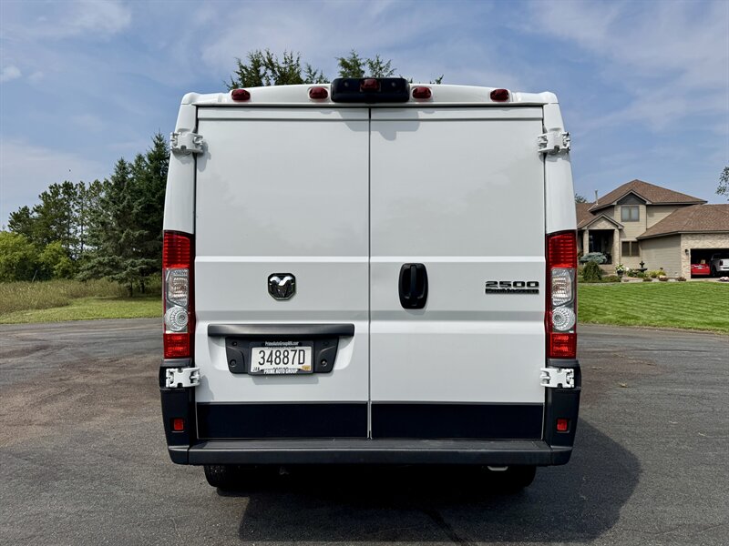 2025 RAM ProMaster Tradesman 2500 - Photo 4 - Andover, MN 55304