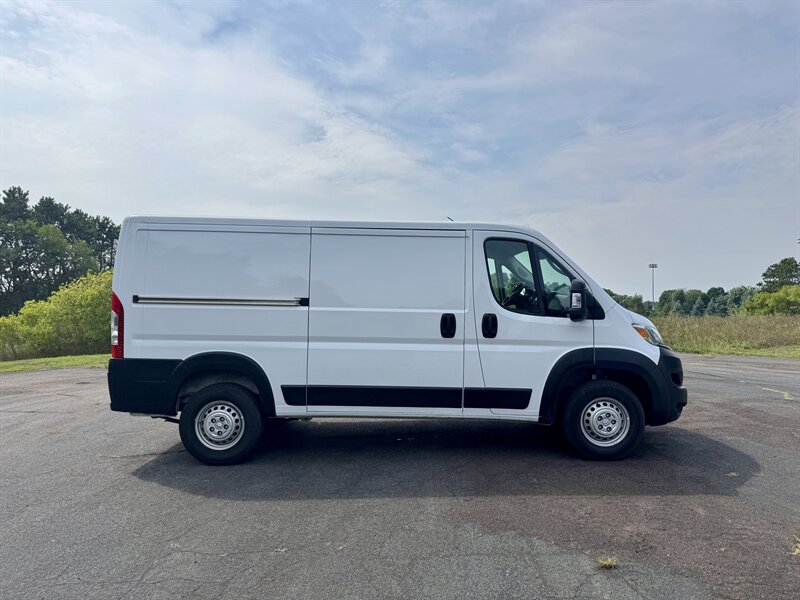2025 RAM ProMaster Tradesman 2500 - Photo 6 - Andover, MN 55304