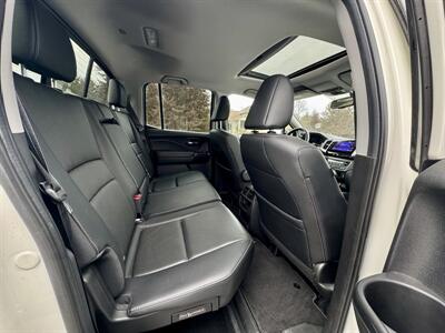 2019 Honda Ridgeline RTL-T   - Photo 15 - Andover, MN 55304