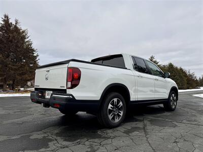 2019 Honda Ridgeline RTL-T   - Photo 8 - Andover, MN 55304