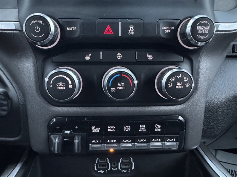 2020 RAM 2500 Big Horn - Photo 21 - Andover, MN 55304