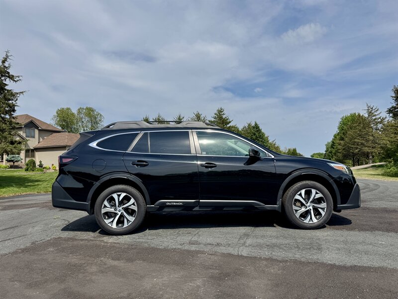 2020 Subaru Outback Limited - Photo 6 - Andover, MN 55304