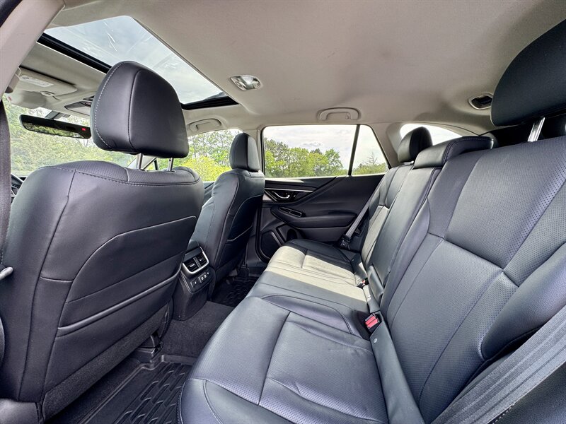 2020 Subaru Outback Limited - Photo 11 - Andover, MN 55304