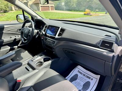2020 Honda Ridgeline RTL   - Photo 16 - Andover, MN 55304