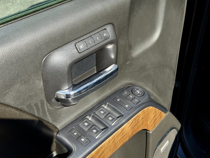 2016 Chevrolet Silverado 1500 LTZ - Photo 26 - Andover, MN 55304