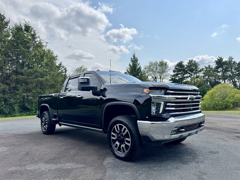 2022 Chevrolet Silverado 2500 High Country - Photo 8 - Andover, MN 55304