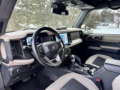 2022 Ford Bronco Wildtrak Advanced - Photo 9 - Andover, MN 55304