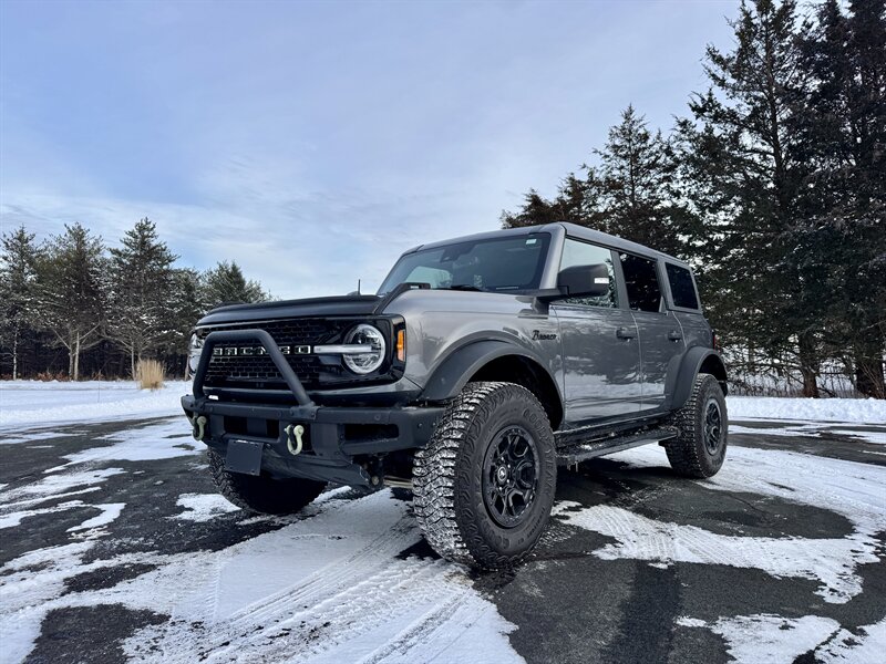 2022 Ford Bronco 4-Door Wildtrak's photo