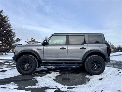 2022 Ford Bronco Wildtrak Advanced - Photo 2 - Andover, MN 55304