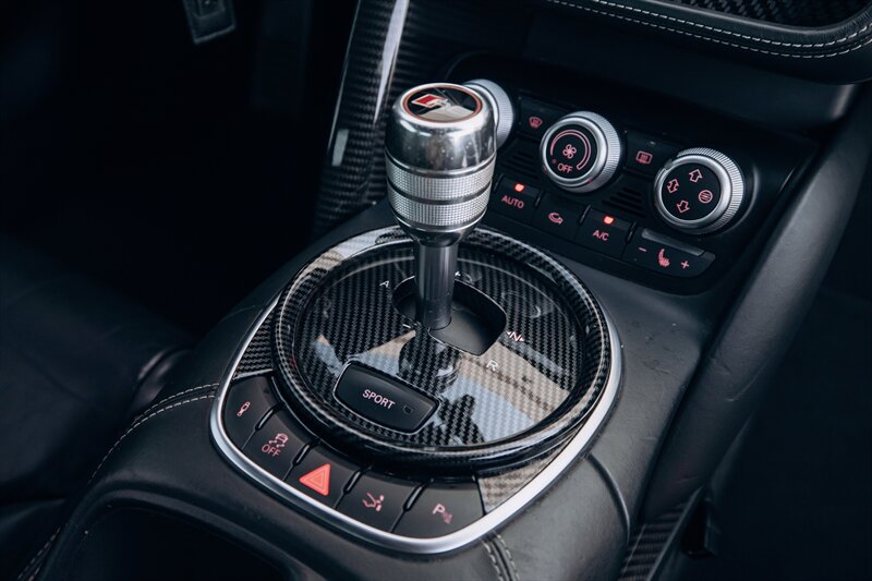 2015 Audi R8 5.2 quattro - Photo 21 - Andover, MN 55304