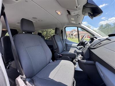2018 Ford Transit 150 XL   - Photo 15 - Andover, MN 55304
