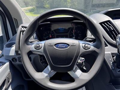 2018 Ford Transit 150 XL   - Photo 19 - Andover, MN 55304