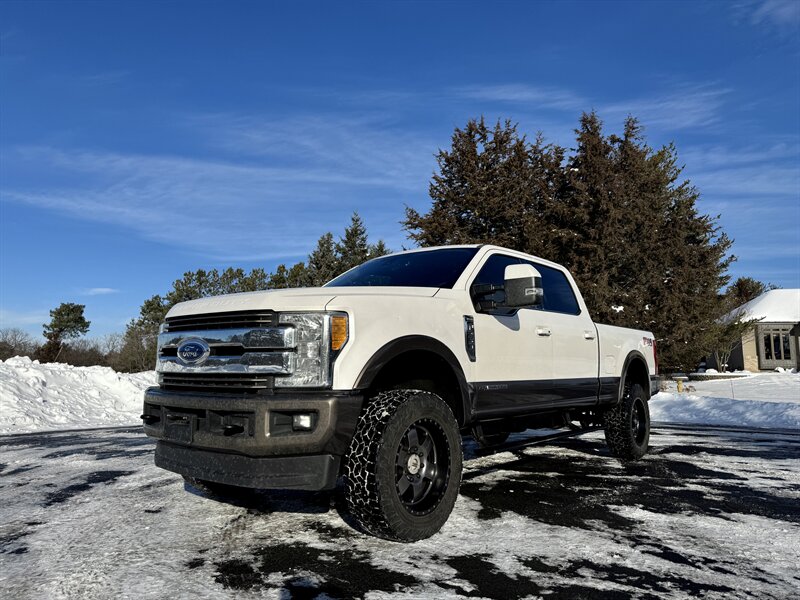 2017 Ford F-250 Super Duty King Ranch   - Photo 1 - Andover, MN 55304