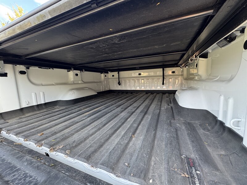 2015 Chevrolet Silverado 1500 LT - Photo 5 - Andover, MN 55304