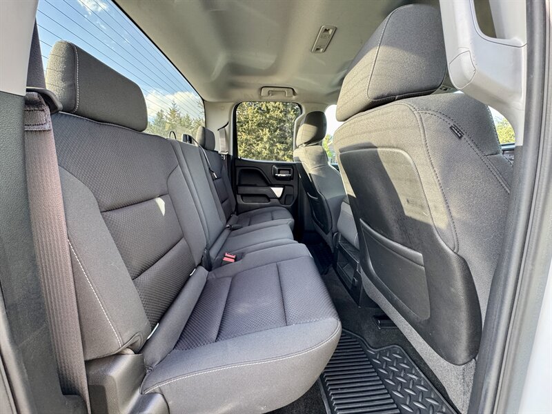 2015 Chevrolet Silverado 1500 LT - Photo 13 - Andover, MN 55304