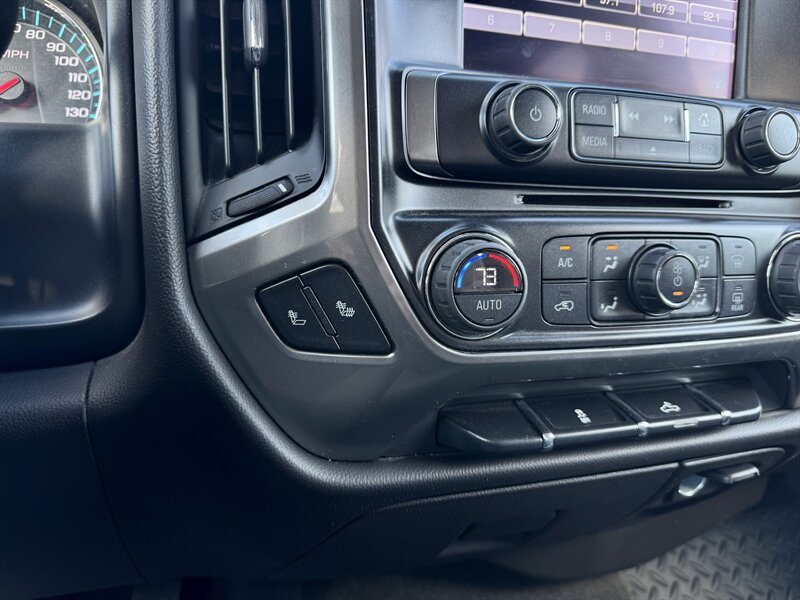 2015 Chevrolet Silverado 1500 LT - Photo 21 - Andover, MN 55304