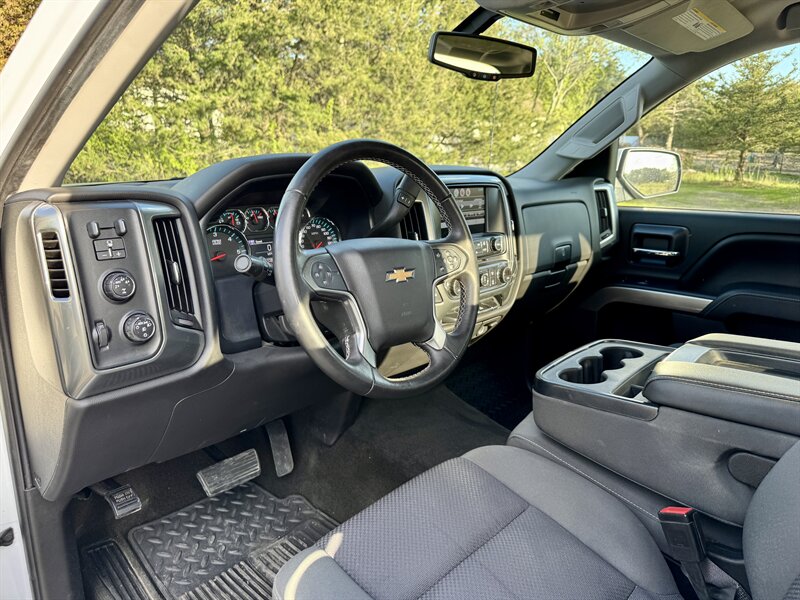 2015 Chevrolet Silverado 1500 LT - Photo 10 - Andover, MN 55304