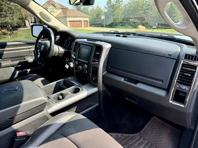 2017 RAM 1500 Sport   - Photo 13 - Andover, MN 55304