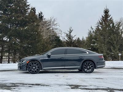 2019 Volkswagen Arteon SE R-Line   - Photo 2 - Andover, MN 55304