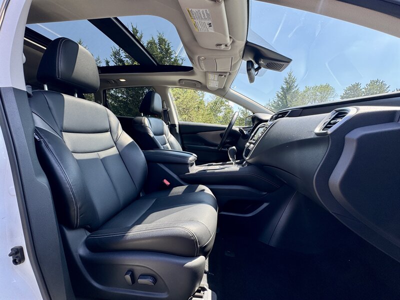 2023 Nissan Murano SL - Photo 14 - Andover, MN 55304