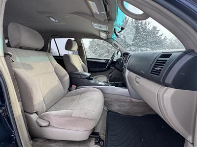 2004 Toyota 4Runner SR5 - Photo 15 - Andover, MN 55304