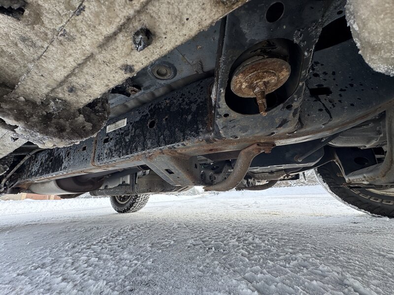 2004 Toyota 4Runner SR5 - Photo 25 - Andover, MN 55304