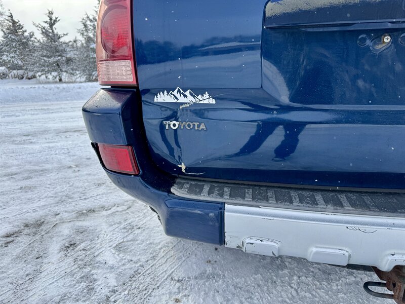 2004 Toyota 4Runner SR5 - Photo 30 - Andover, MN 55304