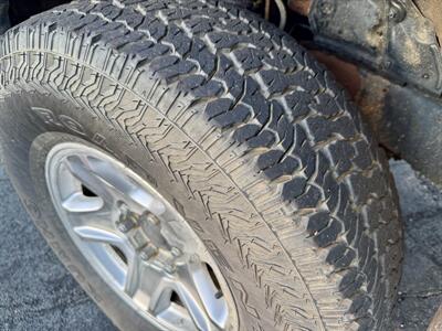 2002 Toyota 4Runner SR5   - Photo 26 - Andover, MN 55304