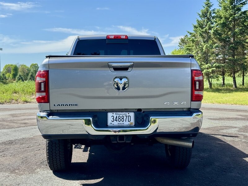 2020 RAM 2500 Laramie - Photo 4 - Andover, MN 55304