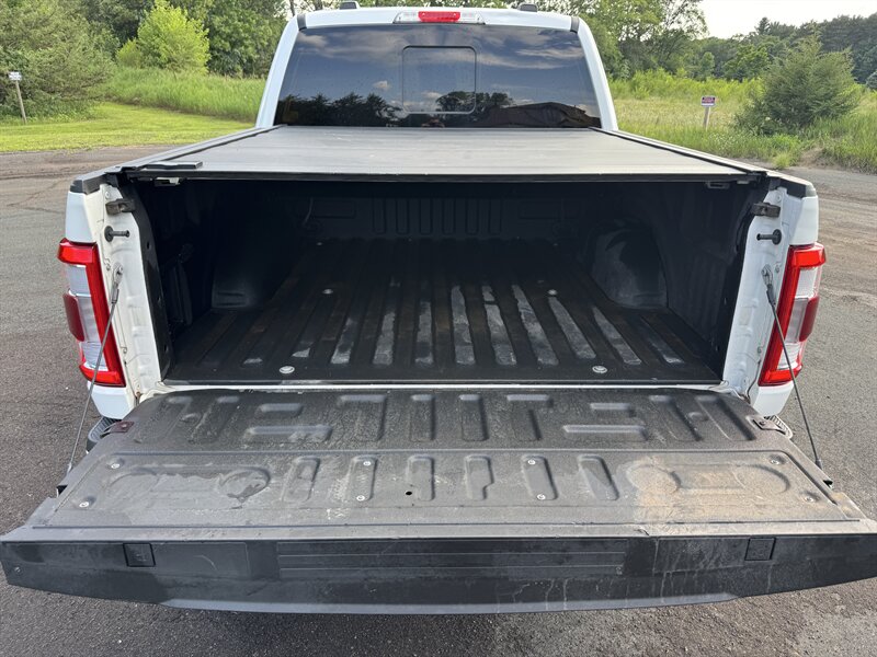 2023 Ford F-150 Lariat - Photo 6 - Andover, MN 55304