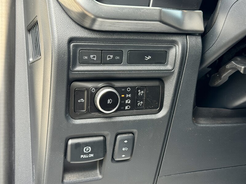 2023 Ford F-150 Lariat - Photo 30 - Andover, MN 55304