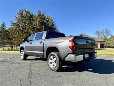2016 Toyota Tundra SR5   - Photo 3 - Andover, MN 55304