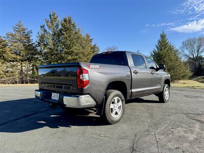 2016 Toyota Tundra SR5   - Photo 6 - Andover, MN 55304