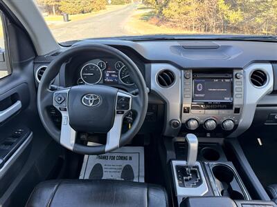 2016 Toyota Tundra SR5   - Photo 17 - Andover, MN 55304