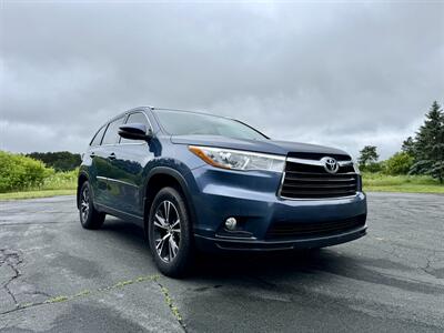 2016 Toyota Highlander XLE   - Photo 6 - Andover, MN 55304