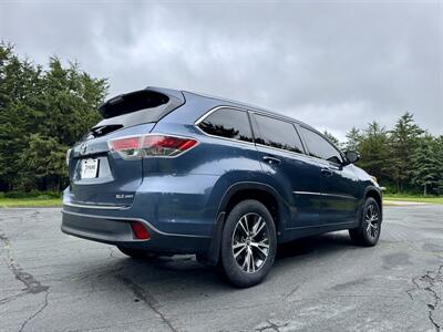 2016 Toyota Highlander XLE   - Photo 5 - Andover, MN 55304