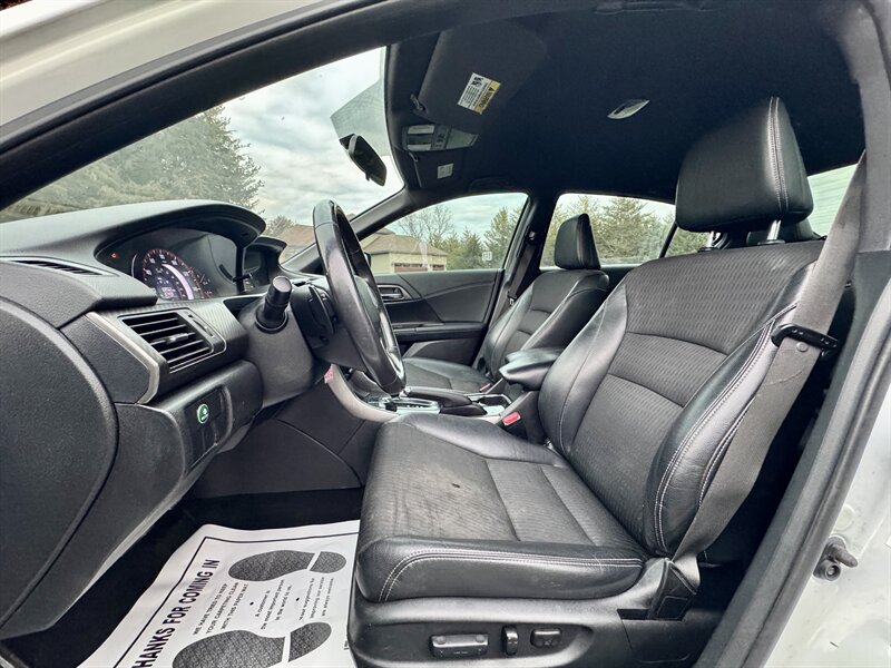 2016 Honda Accord Sport - Photo 9 - Andover, MN 55304