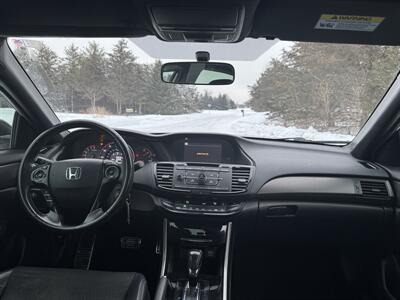 2016 Honda Accord Sport   - Photo 11 - Andover, MN 55304