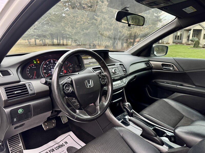 2016 Honda Accord Sport - Photo 8 - Andover, MN 55304